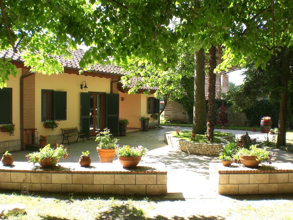 Valle Degli Arci Castel Madama Extérieur photo